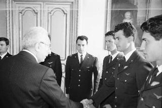 Incontro con una delegazione di allievi dell'Accademia Aeronautica di Pozzuoli, in servizio di Guardia d'Onore al Palazzo del Quirinale