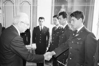 Incontro con una delegazione di allievi dell'Accademia Aeronautica di Pozzuoli, in servizio di Guardia d'Onore al Palazzo del Quirinale