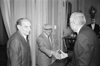 Il Presidente della Repubblica Francesco Cossiga incontra Vincenzo Cappelletti, presidente della Società europea di cultura, con Norberto Bobbio, e alcuni esponenti dell'Associazione