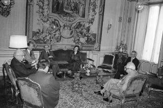 Il Presidente della Repubblica Francesco Cossiga incontra Vincenzo Cappelletti, presidente della Società europea di cultura, con Norberto Bobbio, e alcuni esponenti dell'Associazione