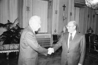 Il Presidente della Repubblica Francesco Cossiga riceve la visita di Ferdinando Salleo, nuovo ambasciatore d'Italia a Mosca