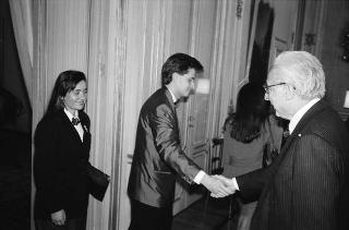 Udienza del Presidente della Repubblica Francesco Cossiga con Paolo Armaroli e Fausto Cuocolo, e un gruppo di studenti