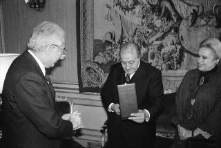 Incontro del Presidente della Repubblica Francesco Cossiga con Guido Alberti, ideatore del "Premio Strega"