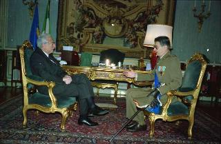 Visita di omaggio del Generale di Corpo d'Armata Natale Dodoli, nuovo comandante delle Forze terrestri alleate del Sud Europa