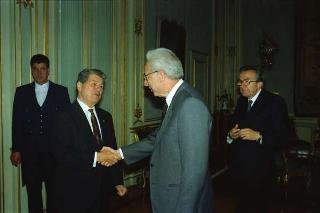 Colazione per il congedo dell'ambasciatore degli Stati Uniti d'America, Maxwell M. Rabb
