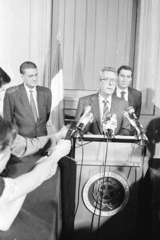 Consultazioni per crisi I Governo De Mita