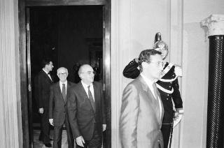 Consultazioni per crisi I Governo De Mita