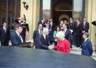 Il Presidente della Repubblica Francesco Cossiga durante la visita ufficiale del Presidente degli Stati Uniti George Herbert Walker Bush e della signora Barbara Bush (26-28 maggio 1989)