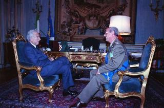 Il Presidente della Repubblica Francesco Cossiga riceve la visita del Generale Domenico Corcione, nuovo Capo di Stato maggiore della Difesa