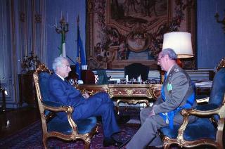 Il Presidente della Repubblica Francesco Cossiga riceve la visita del Generale Domenico Corcione, nuovo Capo di Stato maggiore della Difesa