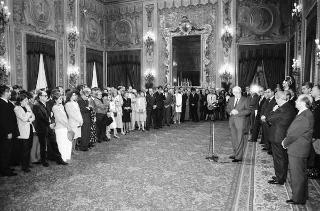 Il Presidente della Repubblica Francesco Cossiga incontra Franco Carraro, ministro del turismo e dello spettacolo, Gian Luigi Rondi, presidente dell'Ente David di Donatello, il comitato promotore, la giuria e i candidati ai Premi "David di Donatello" per il 1989
