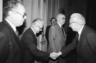Il Presidente della Repubblica Francesco Cossiga riceve in udienza privata un Parlamentare russo