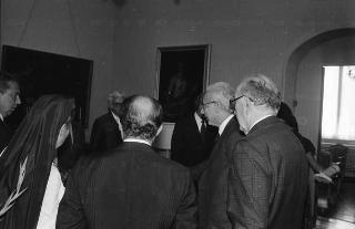 Il Presidente della Repubblica Francesco Cossiga riceve Luigi Giannico, commissario straordinario della Croce Rossa, con un gruppo di volontari