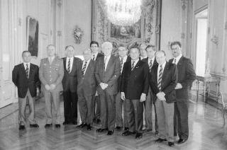 Incontro del Presidente della Repubblica Francesco Cossiga con Alessandro Ortis, nuovo presidente del Consiglio direttivo dell'Associazione nazionale Nunziatella, con il Consiglio nazionale