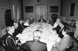 Colazione con il ministro della Difesa e i Capi di Stato maggiore delle Forze Armate