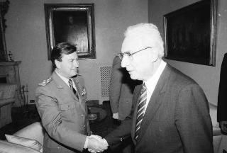 Colazione con il ministro della Difesa e i Capi di Stato maggiore delle Forze Armate