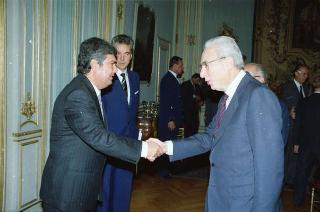 Incontro del Presidente della Repubblica Francesco Cossiga con l'on. Antonio Gava, ministro dell'interno, e i prefetti di nuova nomina