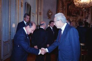 Incontro del Presidente della Repubblica Francesco Cossiga con l'on. Antonio Gava, ministro dell'interno, e i prefetti di nuova nomina