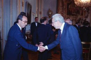 Incontro del Presidente della Repubblica Francesco Cossiga con l'on. Antonio Gava, ministro dell'interno, e i prefetti di nuova nomina