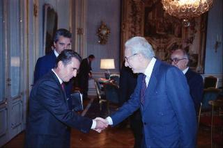 Incontro del Presidente della Repubblica Francesco Cossiga con l'on. Antonio Gava, ministro dell'interno, e i prefetti di nuova nomina