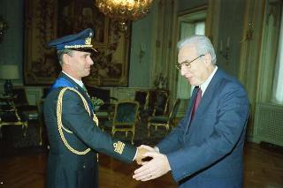 Col. Pil. Bruno Servadei, consigliere militare aggiunto per l'Aeronautica: visita di congedo