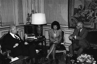 William Fullbright, presidente onorario della Fondazione Fullbright, con l'ambasciatore degli USA a Roma Peter Secchia