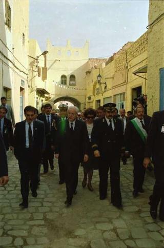Il Presidente della Repubblica Francesco Cossiga in visita di Stato in Algeria (12 - 14 novembre 1989)