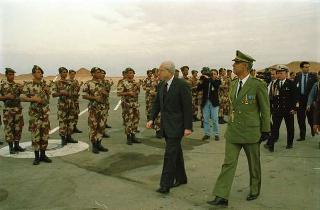 Il Presidente della Repubblica Francesco Cossiga in visita di Stato in Algeria (12 - 14 novembre 1989)