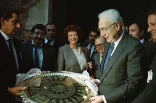 Il Presidente della Repubblica Francesco Cossiga in visita di Stato in Algeria (12 - 14 novembre 1989)