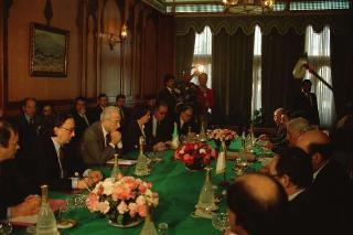 Il Presidente della Repubblica Francesco Cossiga in visita di Stato in Algeria (12 - 14 novembre 1989)