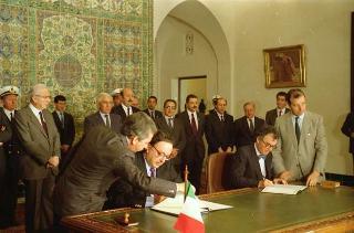 Il Presidente della Repubblica Francesco Cossiga in visita di Stato in Algeria (12 - 14 novembre 1989)