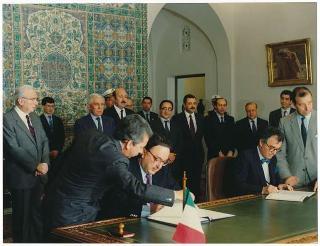 Il Presidente della Repubblica Francesco Cossiga in visita di Stato in Algeria (12 - 14 novembre 1989)