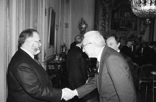 Il Presidente della Repubblica Francesco Cossiga incontra Fabio Roversi Monaco, rettore dell'Università degli studi di Bologna, con i componenti del senato accademico dell'Ateneo