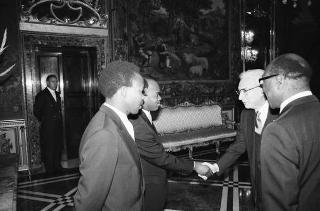 S.E. il Signor George Payne Kahari, nuovo Ambasciatore della Repubblica dello Zimbabwe: presentazione delle Lettere Credenziali
