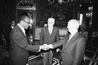 S.E. il Signor George Payne Kahari, nuovo Ambasciatore della Repubblica dello Zimbabwe: presentazione delle Lettere Credenziali