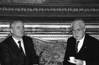 Visita di Stato del Presidente Michail Gorbaciov e la signora Raissa Gorbaciova