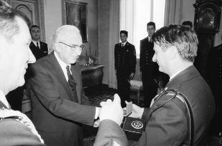Incontro con una delegazione di allievi dell'Accademia navale di Livorno, in servizio di Guardia d'Onore al Palazzo del Quirinale