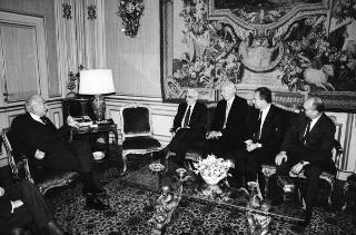 Incontro del Presidente della Repubblica Francesco Cossiga con Antonio Ruberti, ministro dell'Università e della ricerca scientifica e tecnologica, in occasione del 25° anniversario del primo volo del satellite San Marco, ideato da Luigi Broglio