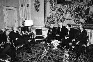 Incontro del Presidente della Repubblica Francesco Cossiga con Antonio Ruberti, ministro dell'Università e della ricerca scientifica e tecnologica, in occasione del 25° anniversario del primo volo del satellite San Marco, ideato da Luigi Broglio
