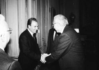 Incontro del Presidente della Repubblica Francesco Cossiga con Antonio Ruberti, ministro dell'Università e della ricerca scientifica e tecnologica, in occasione del 25° anniversario del primo volo del satellite San Marco, ideato da Luigi Broglio