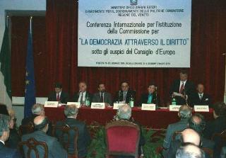 Intervento a Venezia, in forma privata, in occasione della cerimonia di apertura della 2^ Conferenza per la creazione di una "Commissione per lo sviluppo della democrazia attraverso il diritto"