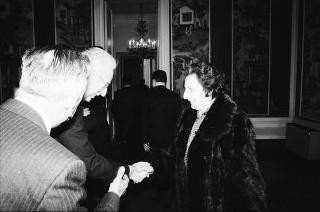 Il Presidente della Repubblica Francesco Cossiga riceve Mario Berri, presidente dell'Associazione "Vittorio Bachelet", con i componenti il"Comitato per le onoranze a Vittorio Bachelet nel decimo anniversario del suo sacrificio"