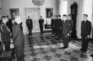 Incontro con una delegazione di allievi dell'Accademia Aeronautica di Pozzuoli, in servizio di Guardia d'Onore al Palazzo del Quirinale