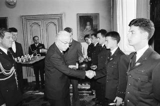 Incontro con una delegazione di allievi dell'Accademia Aeronautica di Pozzuoli, in servizio di Guardia d'Onore al Palazzo del Quirinale
