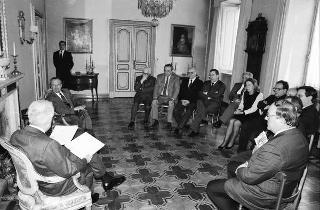 Incontro del Presidente della Repubblica Francesco Cossiga con Gian Carlo Ferretto, presidente della Fondazione "Il Campiello", con il comitato di gestione, la giuria e Francesca Duranti, la vincitrice della 27^ edizione del Premio letterario "Campiello"