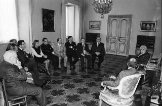 Incontro del Presidente della Repubblica Francesco Cossiga con Gian Carlo Ferretto, presidente della Fondazione "Il Campiello", con il comitato di gestione, la giuria e Francesca Duranti, la vincitrice della 27^ edizione del Premio letterario "Campiello"