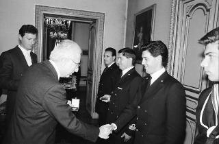 Incontro con una delegazione allievi della Scuola sottufficiali della Marina militare di Taranto, in servizio di Guardia d'Onore al Palazzo del Quirinale