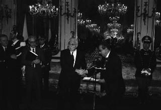 Il Presidente della Repubblica Francesco Cossiga riceve in udienza Guido Guidi, presidente del Consiglio nazionale dell'Ordine dei giornalisti, con i componenti del Consiglio nazionale e i presidenti dei Consigli regionali e interregionali dell'Ordine