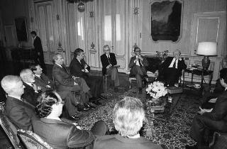 Incontro del Presidente della Repubblica Francesco Cossiga con Antonio D'Amico, presidente della Confederazione italiana armatori, con la Giunta della Confitarma