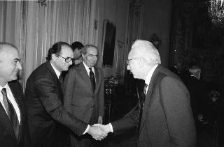 Incontro del Presidente della Repubblica Francesco Cossiga con Antonio D'Amico, presidente della Confederazione italiana armatori, con la Giunta della Confitarma